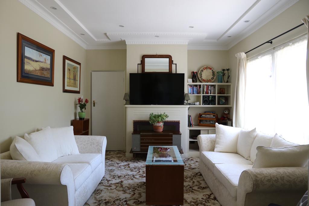 The Evergreen Bed And Breakfast Canberra Exterior foto