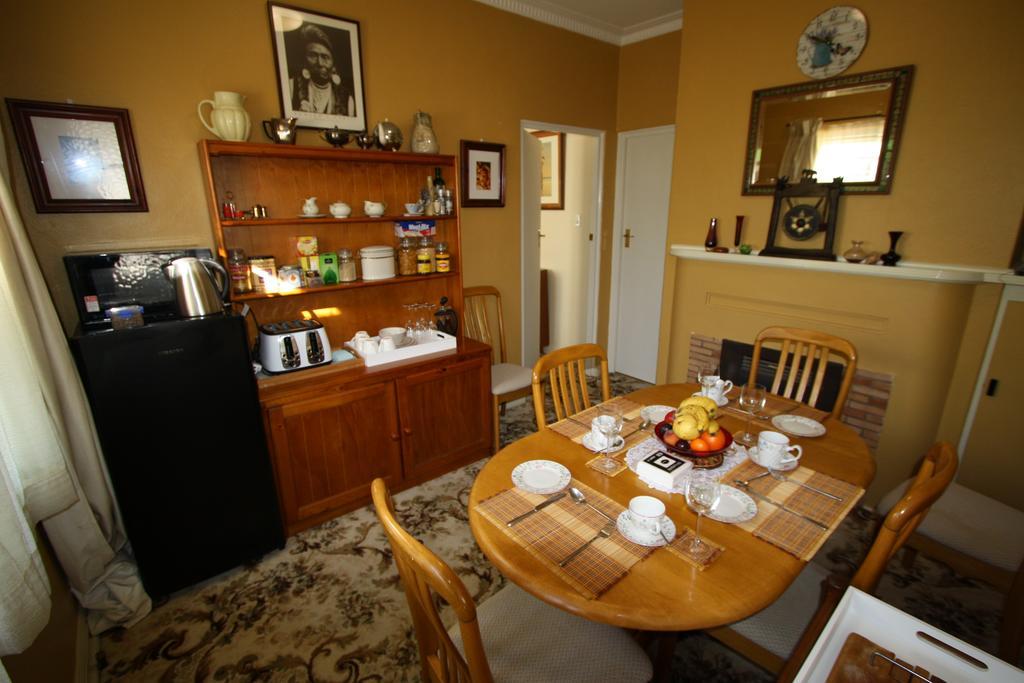 The Evergreen Bed And Breakfast Canberra Exterior foto