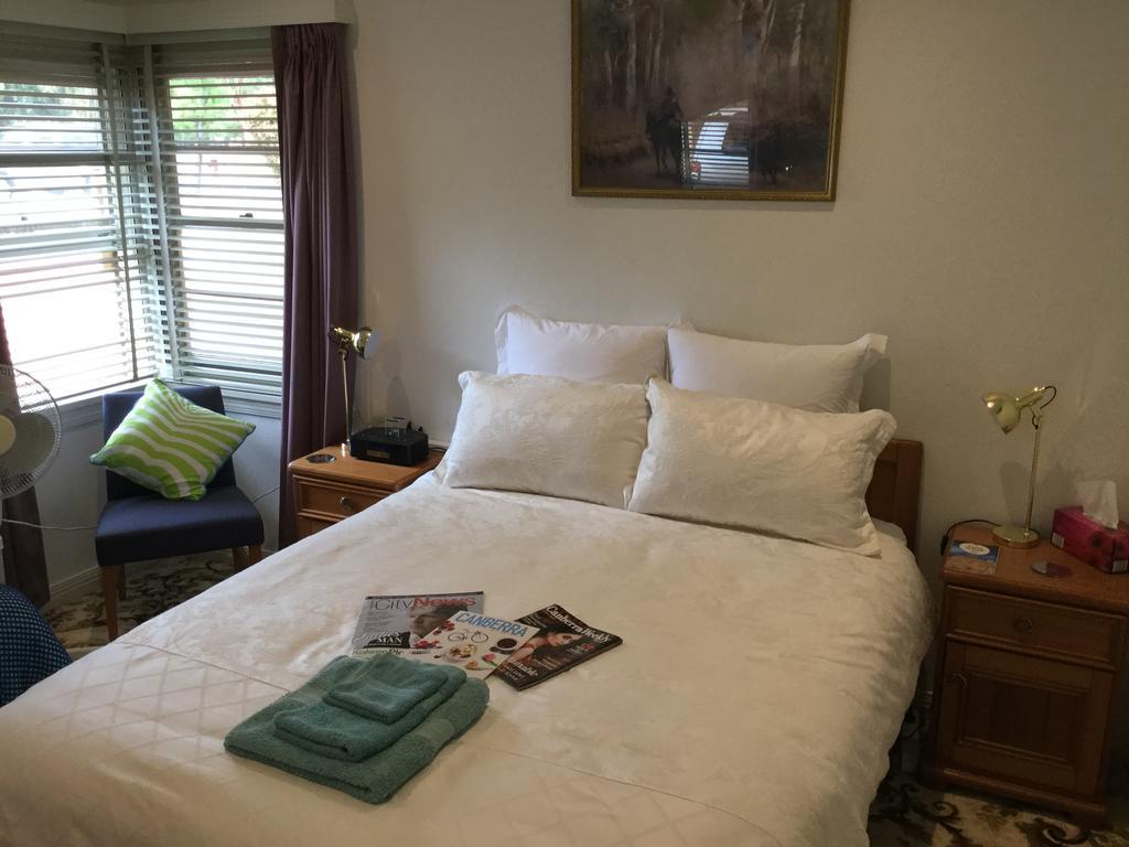 The Evergreen Bed And Breakfast Canberra Exterior foto
