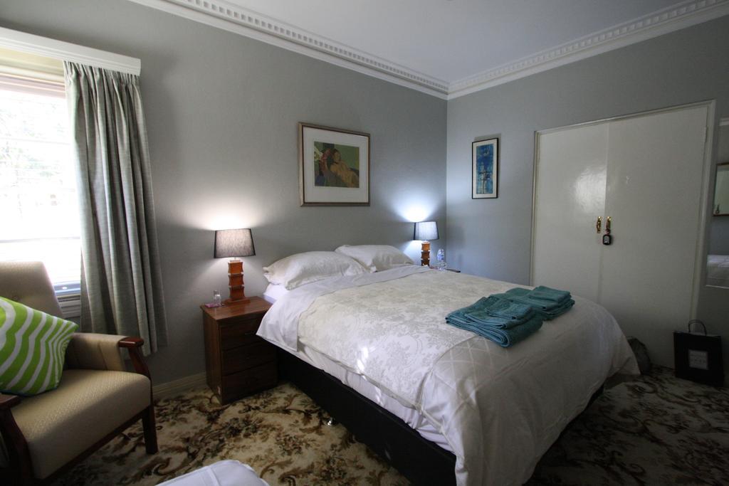 The Evergreen Bed And Breakfast Canberra Exterior foto